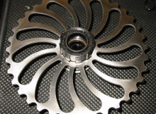 A cog made by Experimental Prototype. So pretty.